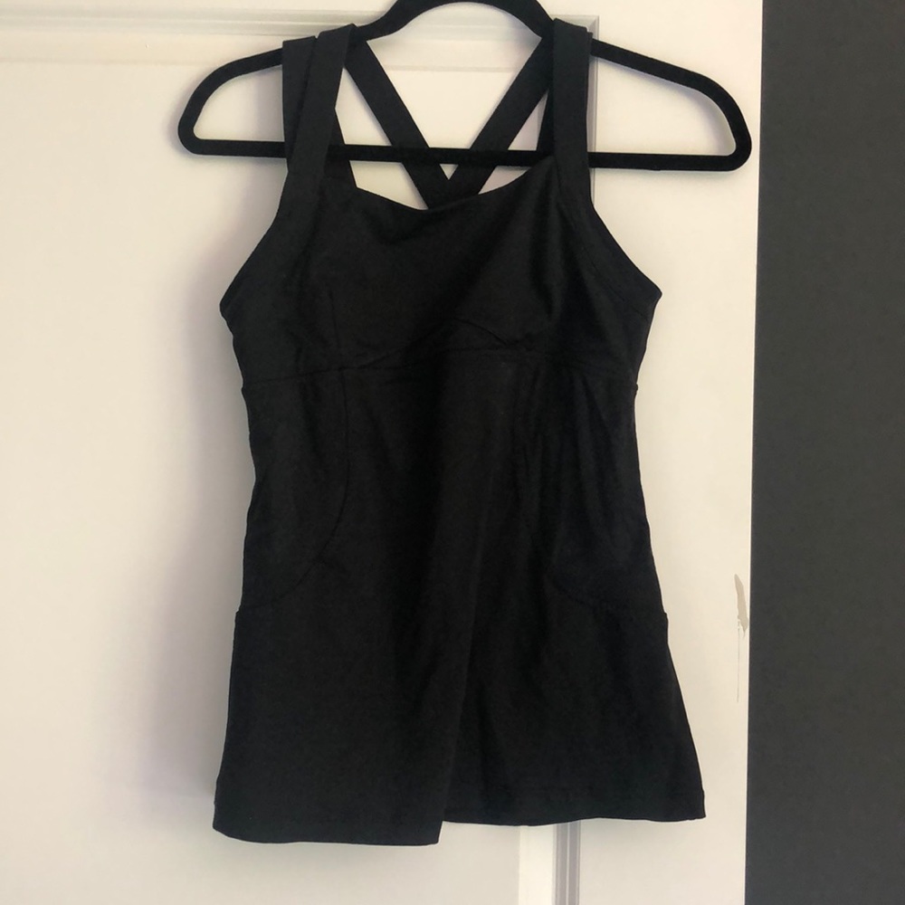 Lulu lemon workout top